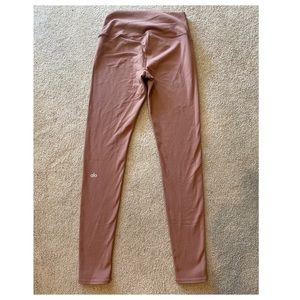 ALO Yoga high waist Airbrush leggings, size M.